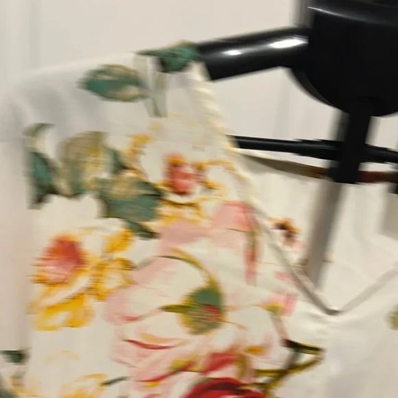 Cream and Pink Tie Front Blouse with Relaxed Fit size M box 5 - Picture 5 of 8